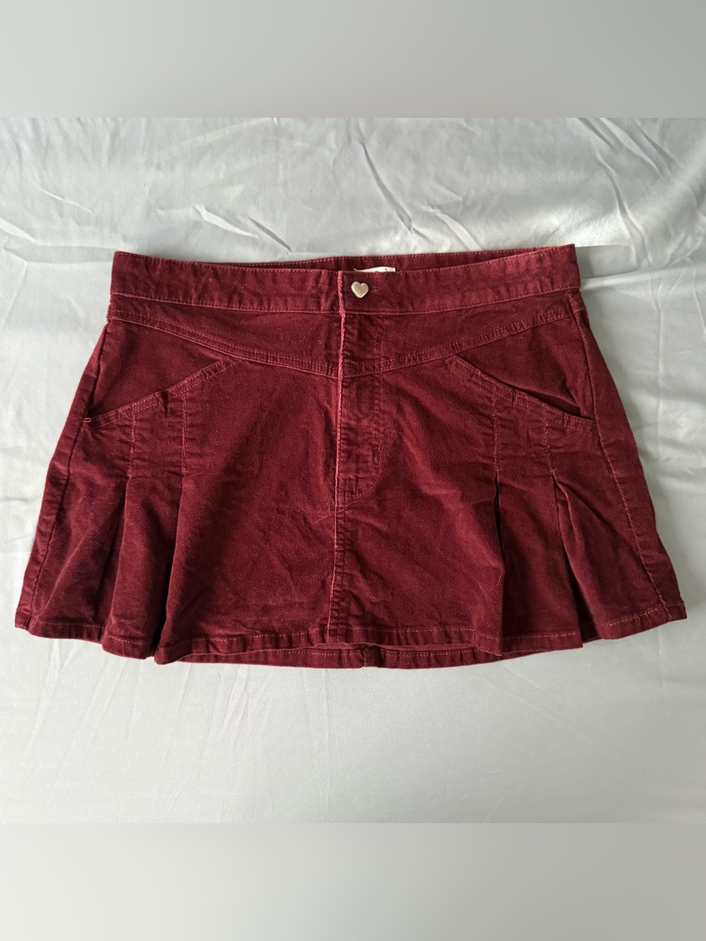 Women’s Burgundy Corduroy Pleated Mini Skirt